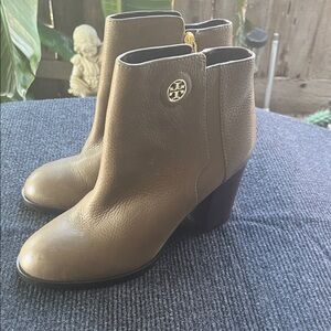 Tory Burch Olive Pebbled Leather Block Heel Ankle Boots
